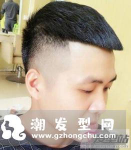 瓜子发型男短发 帅气酷炫显个性