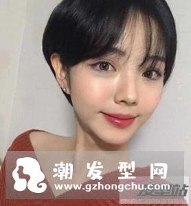 不烫不染的自然短发 简约中不乏小清新范