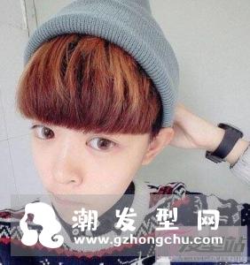 男生西瓜头发型 呆萌爆表显年轻
