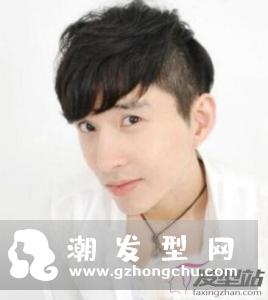 两边剃短发剪一款适合自己的刘海