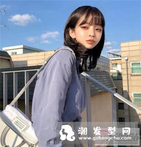 气质“小尾巴”短发 减龄5岁不是问题