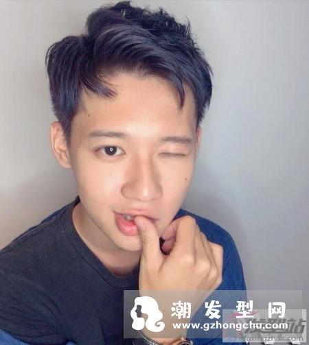 男生两边剃掉中间留长怎么弄好看 UnderCut发型头顶处理提案看这里