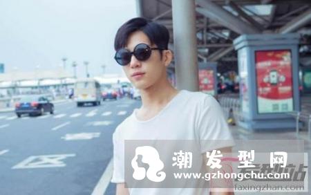 方脸男生弄什么发型好看 时尚短发帅气有型尽显男人风范