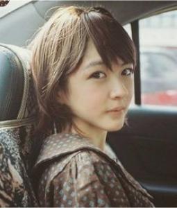 怎样剪出好看的日系短发 慵懒妩媚散发十足女人味