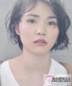 睡不醒短发的特别之处,时尚的设计让女生看上去气质不凡