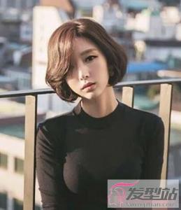 哪种发型显得脸瘦 修颜短发秒变巴掌脸