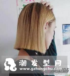 短发女生发型一刀切 清爽干练这样剪更吸睛