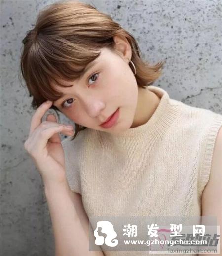 复古原生黑发外翘发型,经典时髦唯美