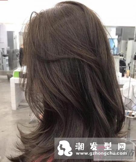 头发卷度维持有感5招，烫完头发必知！绝对不毛躁，卷度还不怕变形、变直