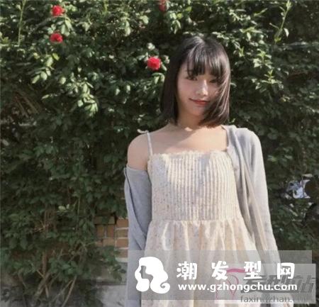 女学生适合什么发型 文艺学院风短发成爆款