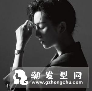 齐脸内扣短发发质柔软细腻的女生可以尝试这款齐脸短发