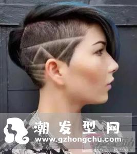 帅气刻痕女生短发 吸睛酷炫展现独特魅力