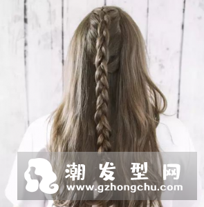 圆脸女生适合低马尾吗 怎么扎好看