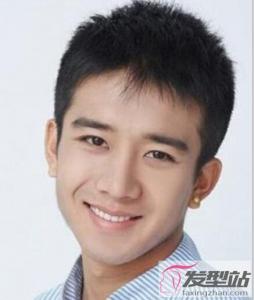 男生毛寸发型 轻松提升男人味
