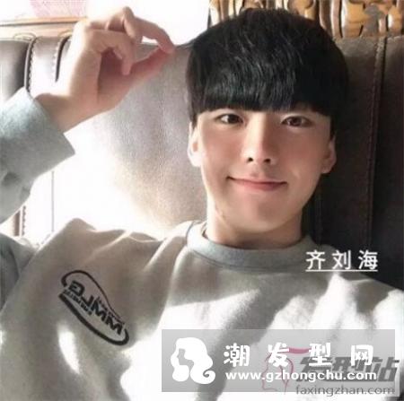 在校男生的不染不烫发型 最有态度的学生发型