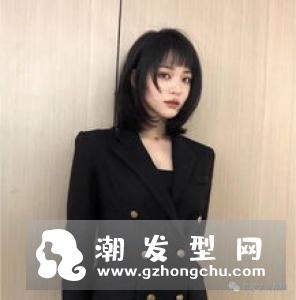 辛芷蕾发型是什么刘海 八字刘海怎么打理