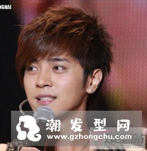 男生斜庞克发型四面图 360度无死角让你全面了解