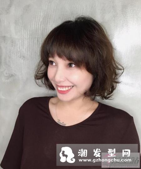 法式勾耳短发大势回归 突显轮廓修颜效果极佳