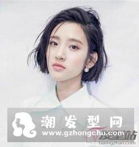 女生短发湿发造型 慵懒中不乏性感风