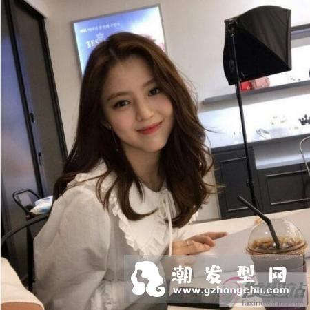 长发公主早就不流行了！今年必备的3种短发，你剪了吗？