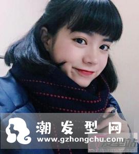女生复古风短发 简约中不乏韵味