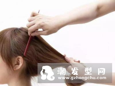 发型师教你摆脱头油头臭、发根蓬松一整天!养生频道!