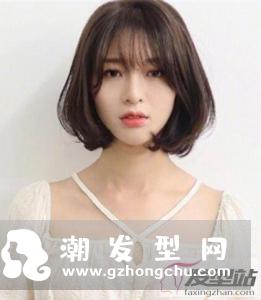 齐下巴短发怎么弄 试试这几款温柔修颜魅力十足