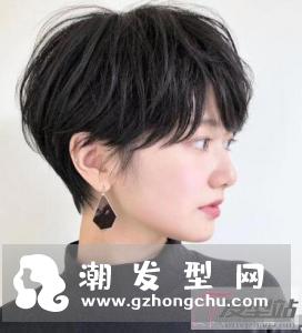 女士搓边头短发发型 简约不乏韵味气质爆棚