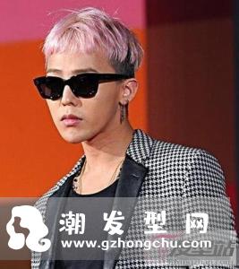 两边镂空发型男盖头 清爽干脆成帅气潮男