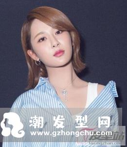 女生外翘短发造型 灵动减龄气质翻倍