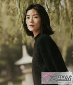 高级感短发,就是那些能极力提升个人气质的短发发型,时尚明星