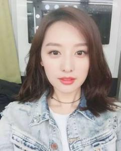 圆脸适合锁骨发吗 方脸适合吗