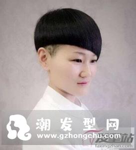 女士帅气刻痕短发 酷炫吸睛回头率高