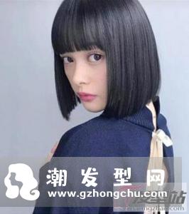 流行的女生短发发型 短直发清爽简约又洒脱