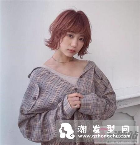复古原生黑发外翘发型,经典时髦唯美