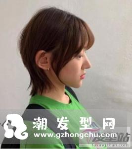 燕尾头是什么发型 发尾外翘别致有个性