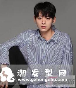 男生时尚小奶狗发型 打造乖巧温柔暖男