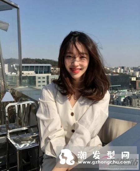 长发公主早就不流行了！今年必备的3种短发，你剪了吗？
