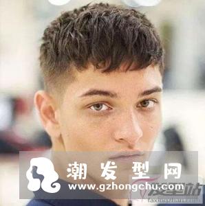 男生阿呆头短发发型 懒惰型男的最佳选择