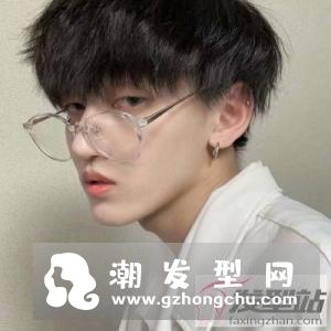 男生刘海发型怎么剪好看 帅气十足展现男生魅力
