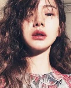 元气满满的少女发型 轻盈灵动释放可爱魅力