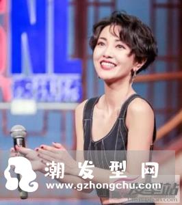 港风短发发型女 打造浓郁复古风情