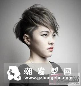 女生帅气刻痕短发 时尚个性回头率超高