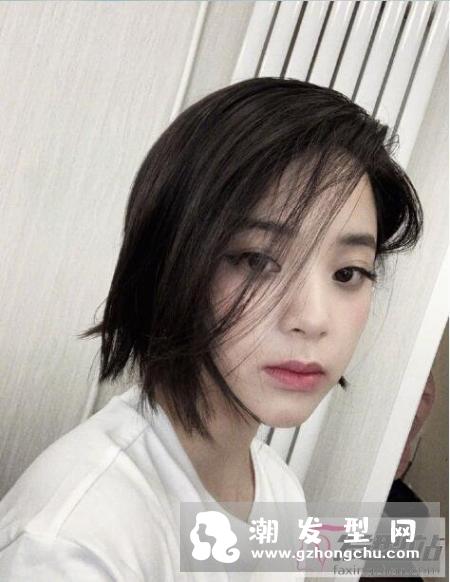 女生最新潮短发发型 女星示范时髦短发造形美到崩溃