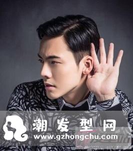 男生时尚黑色短发 尽显帅气迷人气质