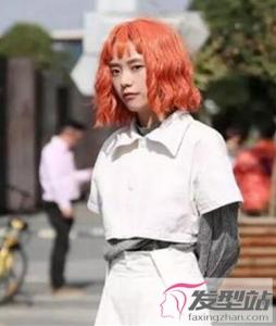 哪种发型显得脸瘦 修颜短发秒变巴掌脸