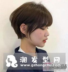 女生帅气露耳短发 干练清爽打造时尚御姐