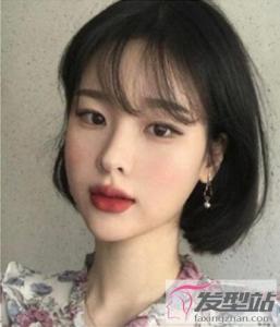 不烫不染的自然短发 简约中不乏小清新范