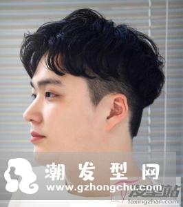 男生底削发型怎么剪 铲青设计清爽酷炫
