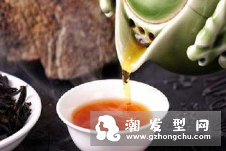 用茶叶水洗头有危害吗 能控油吗